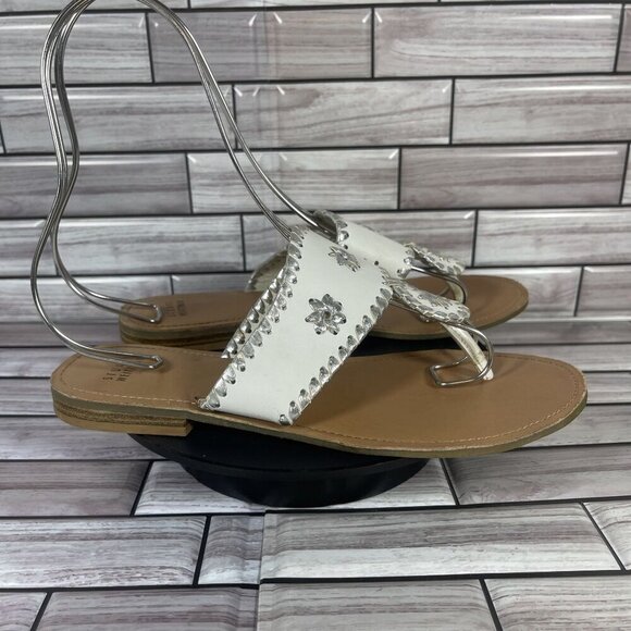Stuart Weitzman Women's White Leather Silver Daisy Thong Sandals Shoe Size 5 - Picture 1 of 8
